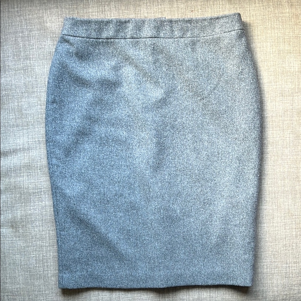 Willi Smith Wool Blend Gray Pencil Skirt Lined Office Staple Wear Size 2